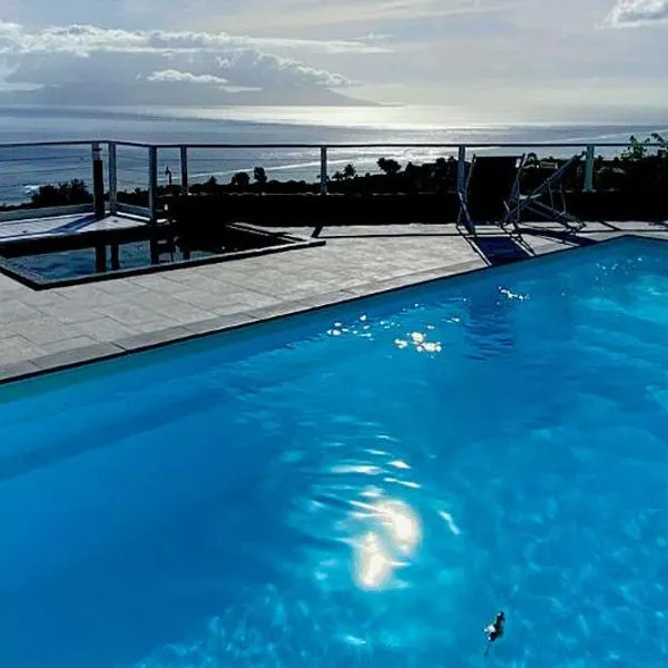 Ninamu Pearl Guest House, hotel v destinaci Punaauia