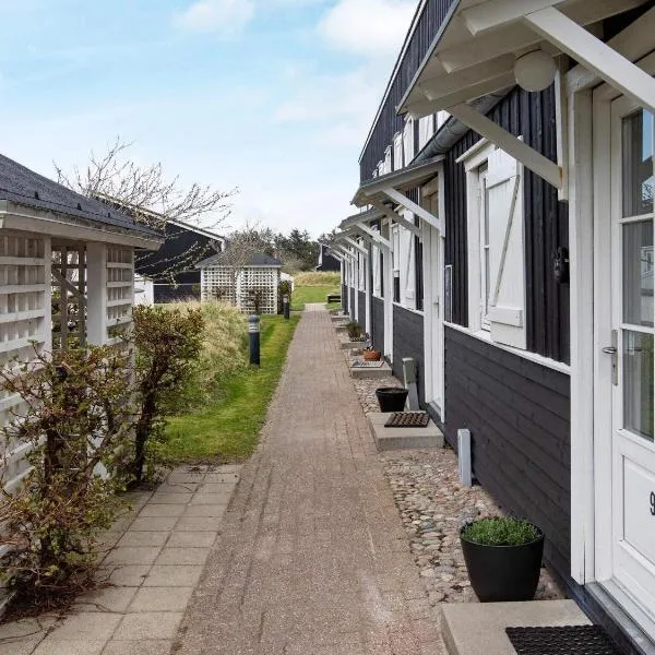 6 person holiday home in Vestervig, hotel i Thyborøn