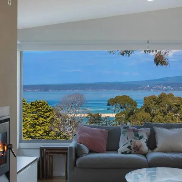 ADS on Collins - 4 bedroom and Pet Friendly, hotel in Merimbula