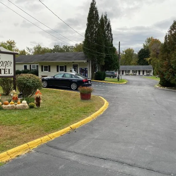 Villager Motel, hotel a Williamstown