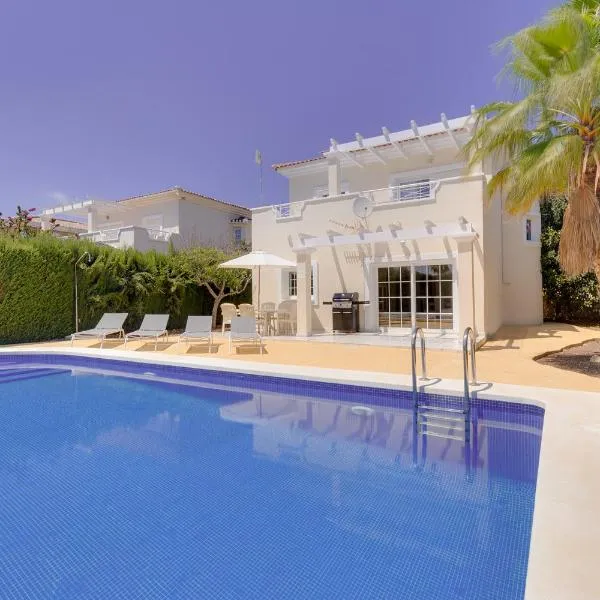 Villa de Murcia - Relaxing Villa with Private Pool, hotell i Corvera