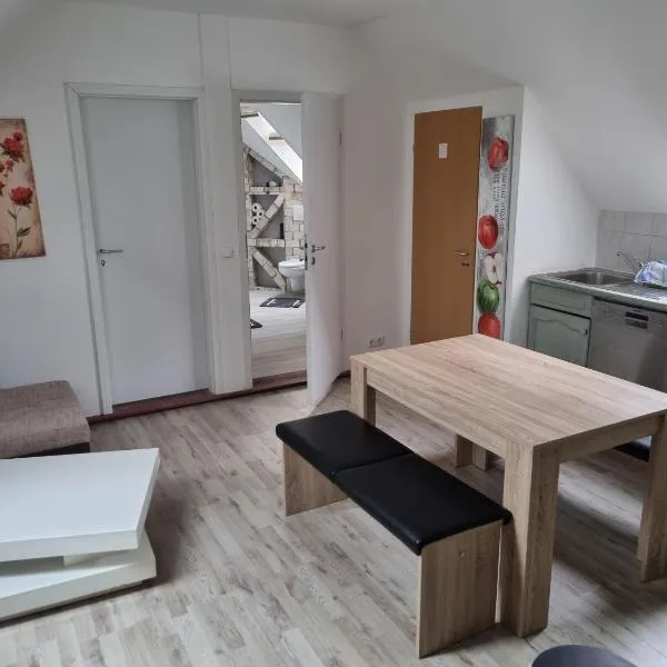 Ferienwohnung/Monteurwohnung Alte Scheune bei Kassel – hotel w mieście Weimar