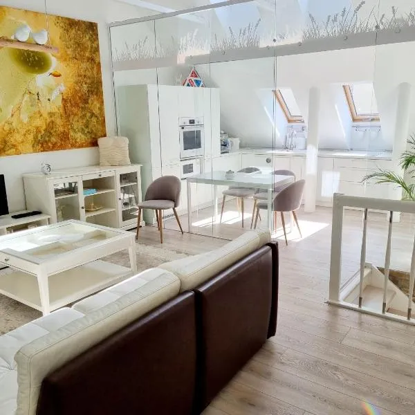 Gallery Balta Apartments: Altoniškiai şehrinde bir otel