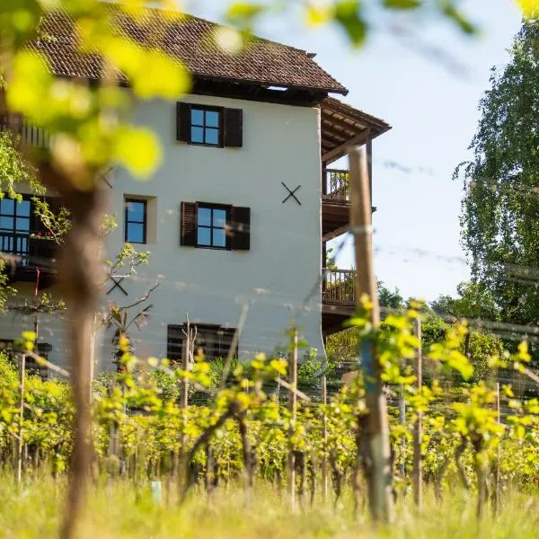 B&B Unterhabsbergerhof, Hotel in Eppan an der Weinstraße