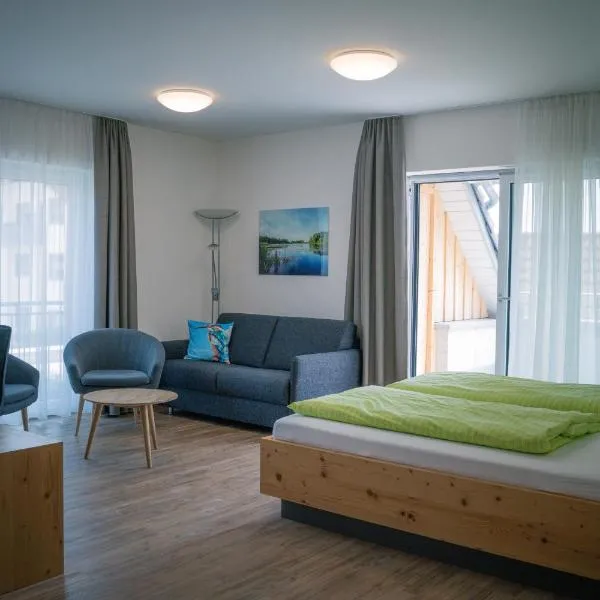 Pension Yvonne - SUPERIOR - 8 Minuten zum Europa-Park, viešbutis Ruste