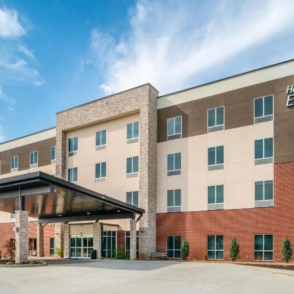 Holiday Inn Express & Suites - St Peters by IHG, hotel v destinaci Saint Peters