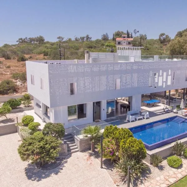 Chloe Luxury Villas, hotel in Protaras