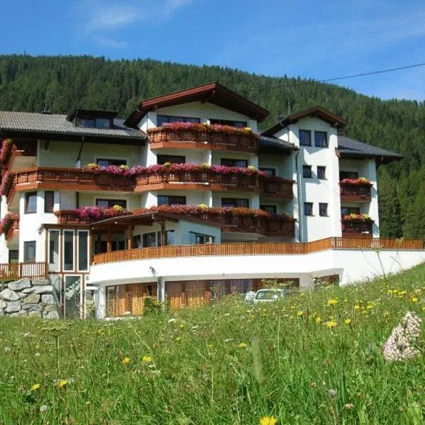Hotel Humlerhof, מלון בגריס אם ברנר