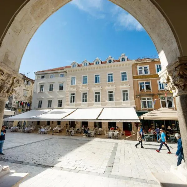 Heritage hotel Santa Lucia, hotel in Split