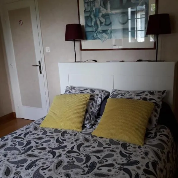 Chambre dans jolie demeure, hotel v destinaci Gouesnou