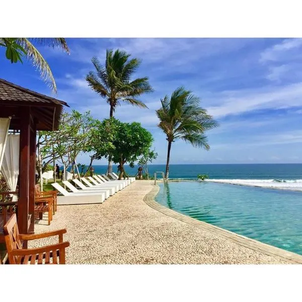 Queen of the South Beach Resort, hotel di Parangtritis