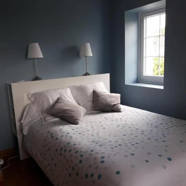 Chambre dans villa, hotel v destinaci Gouesnou