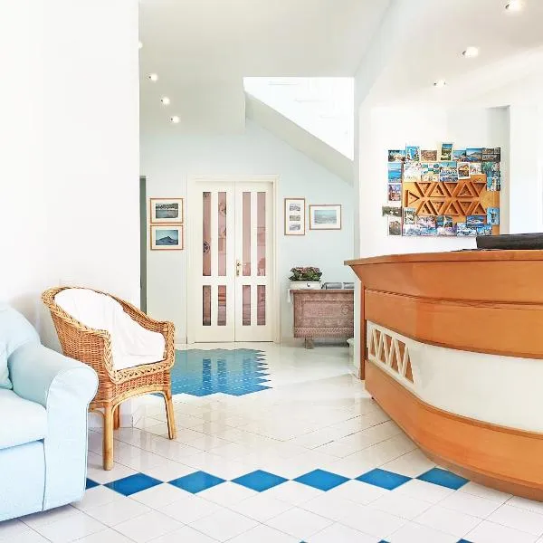 Hotel La Lampara, hotel v destinácii Golfo Aranci