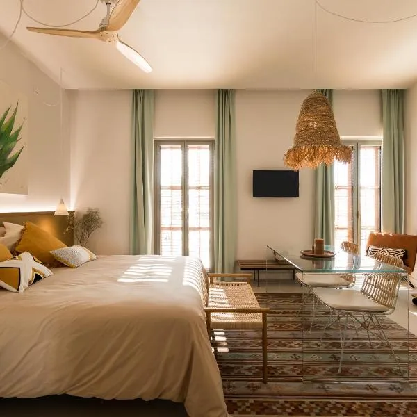 Hotel Portmany, hotel in San Antonio