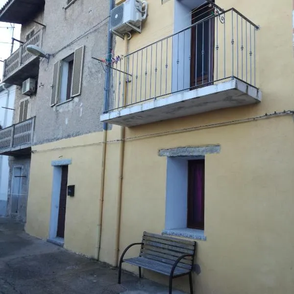 Monti di bò, hotel v destinaci Aggius