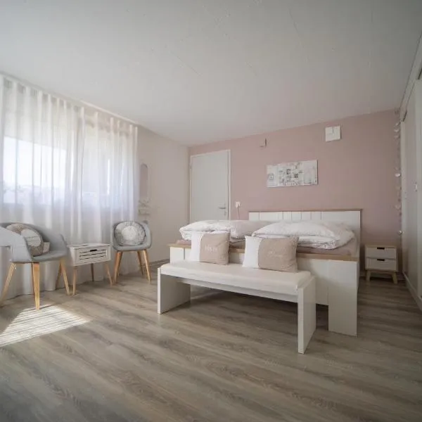 Studio Living..., hotel v destinaci Langnau