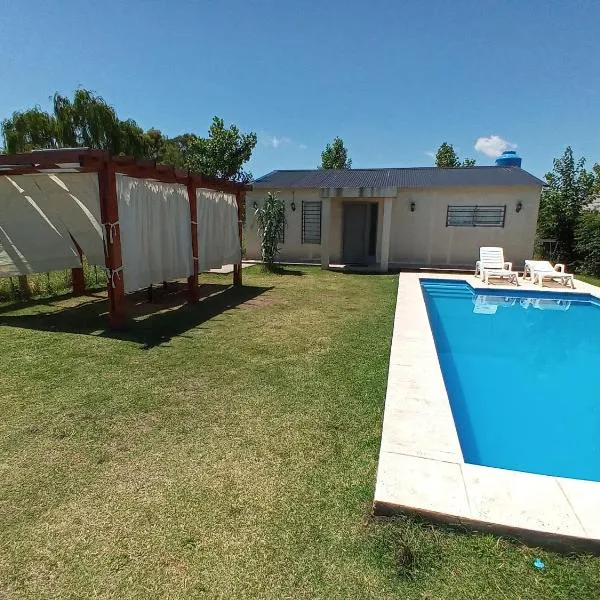 cabaña La Soñada, hotel u gradu Hunin