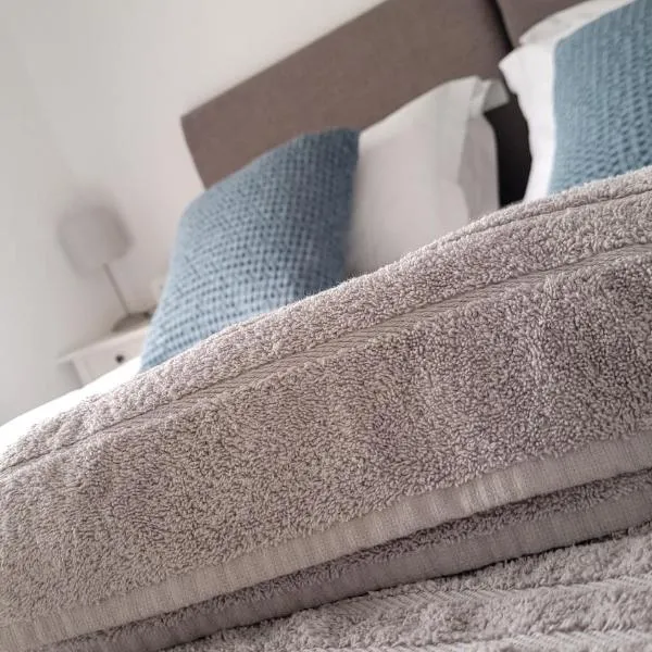 Prince Apartments, хотел в Феърхем