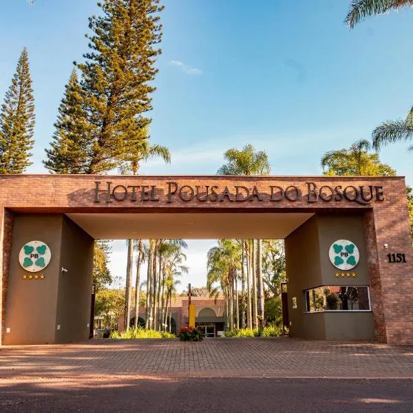 Hotel Pousada do Bosque, מלון בפונטה פורה