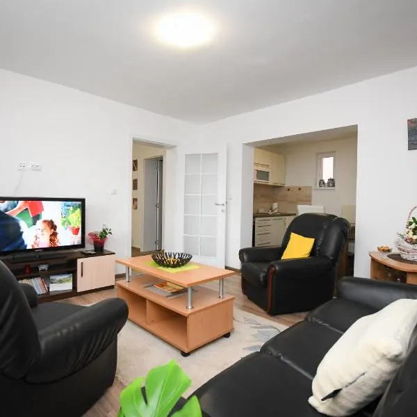 Oasis House, hotell sihtkohas Kladovo