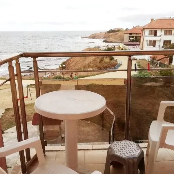 Sea view apartment, hotel in Ahtopol