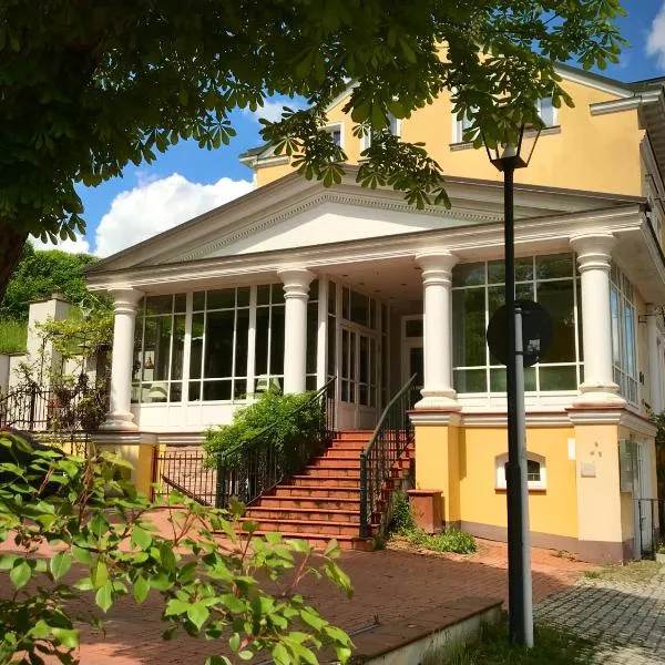 Bellevue Gastgeberei, Hotel in Buckow