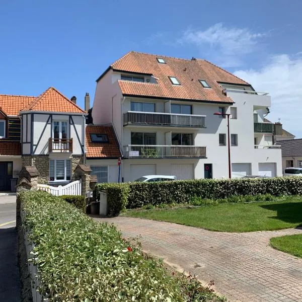 Gite les montgolfières avec GARAGE, hotel in Wimereux