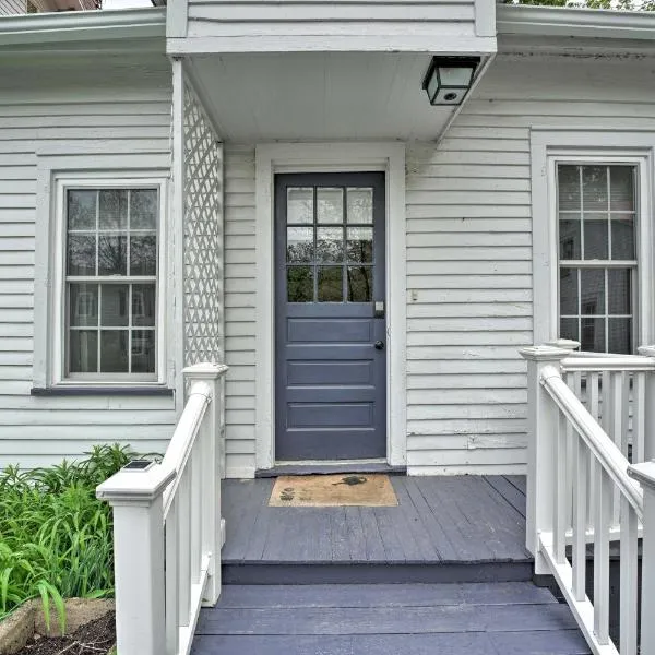 Romantic Country Apt by Lake Erie and Wineries!, hotel in Westfield