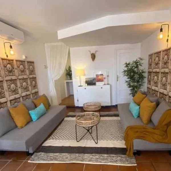 Casa Luz del Rocío Refugio con alma a 8 minutos de la Ermita, готель у місті Ель-Росіо