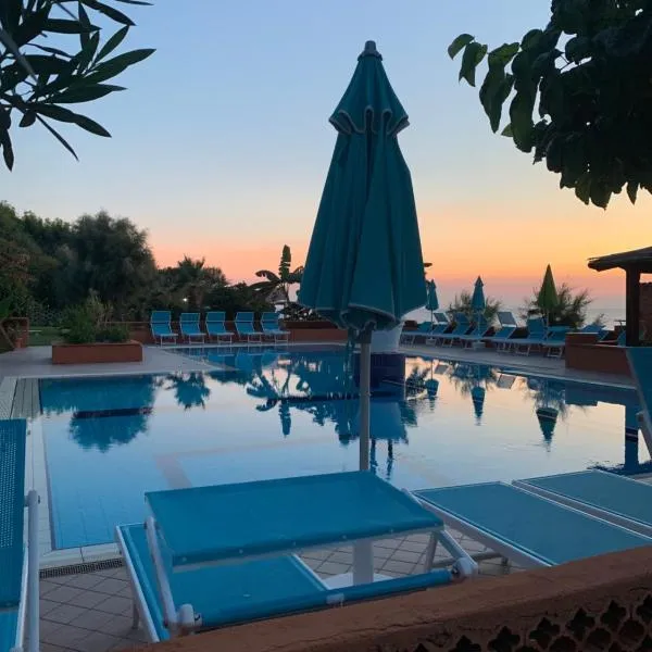 Villaggio Athragon, hotel v destinaci Capo Vaticano