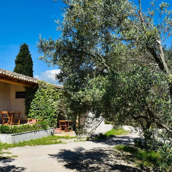 La Casa del cancello di Borgo Carbone, hotel a Locri
