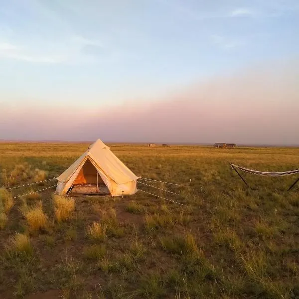 Starlight Tent 3, hotel v destinácii Holbrook