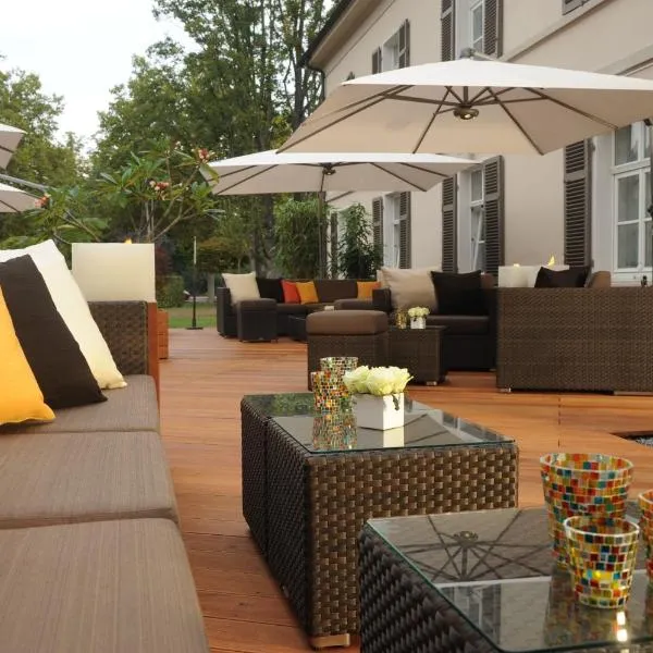 René Bohn, hotell Ludwigshafenis