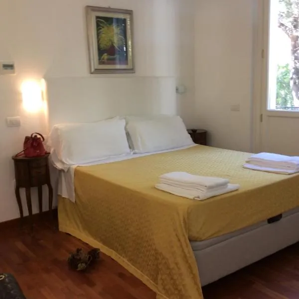 Residenza Grand Hotel Riccione, hotel v destinaci Riccione