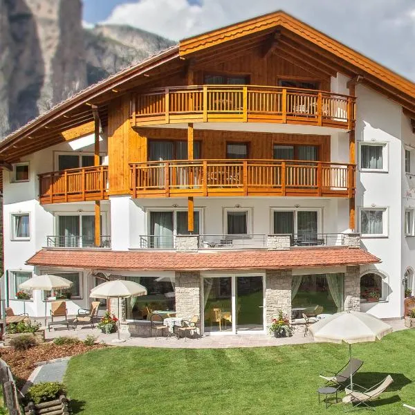 Selva di Val Gardena में, होटल Garni-Hotel Aghel Suites & Apartments