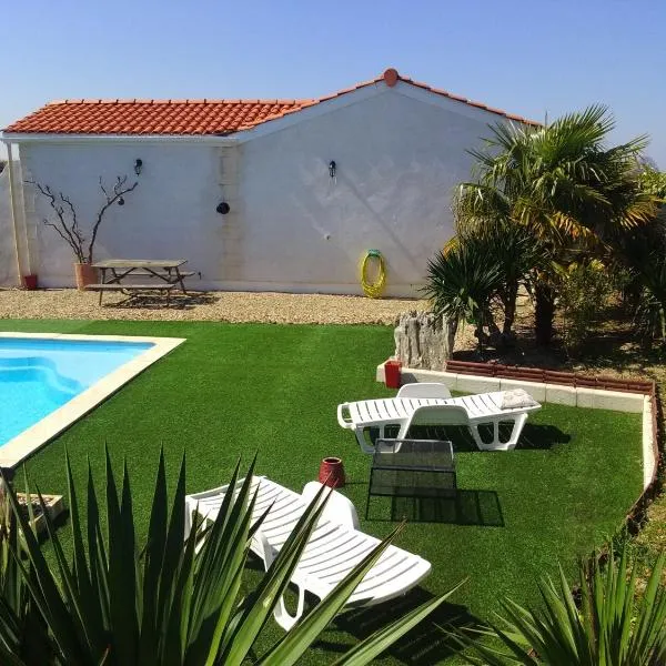 Au petit lieu-dit, hotel in Pauillac