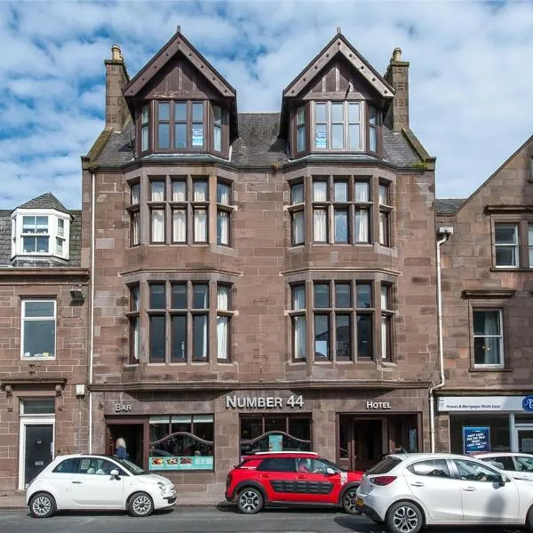 Number 44 Hotel & Bar, hotel in Stonehaven