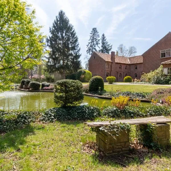 Hotel Torenhof, hotel v destinaci Sint-Martens-Latem
