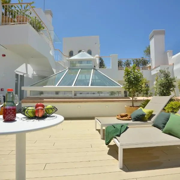 Plaza Mina Suites - Adults Recommended by Luxury Suites Cadiz, hotel in Cádiz