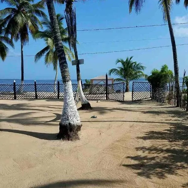 PLAYA BLANCA SANANTERO CORDOBA las palmeras D’JC, hotel em San Antero