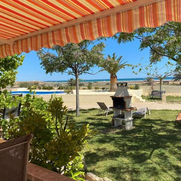 Beach Resort La Margarita, hotel in Hospitalet de l'Infant