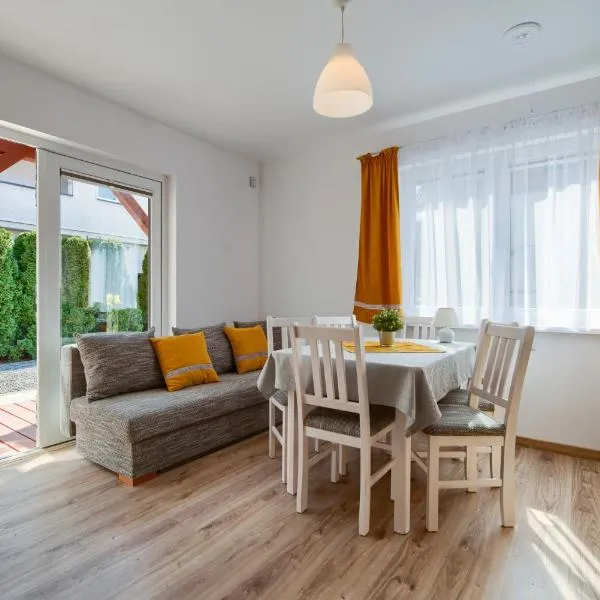 Purtulka pokoje klimatyzowane, hotel v destinaci Pobierowo