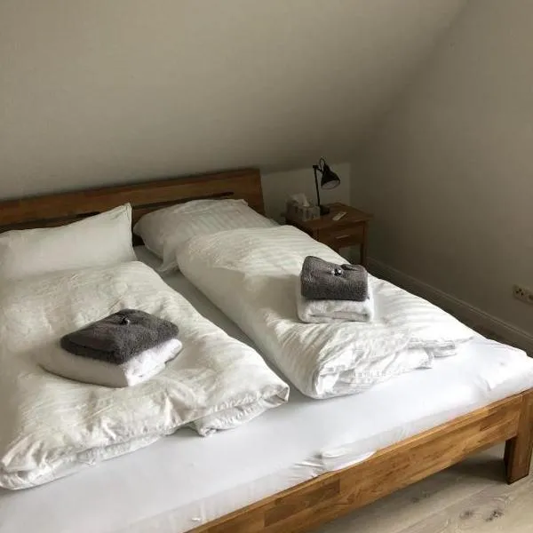 MoMe Appartment, hótel í Groß Rönnau