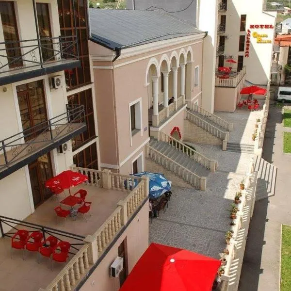 Hotel Grand Palace, hotel v destinaci Achalciche