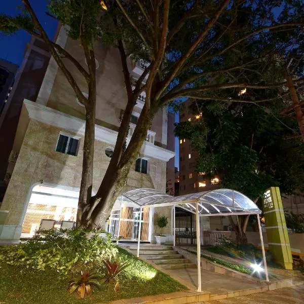 Fênix Hotel Moema, hotell Sao Paulos