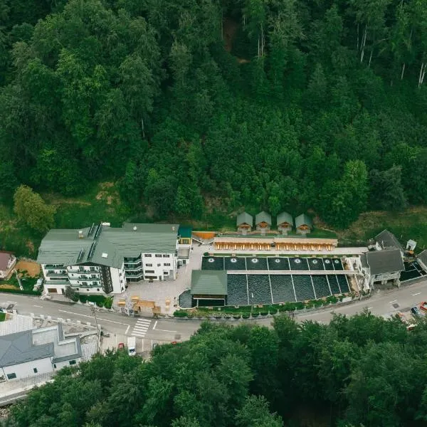 Lostrita - Pastravarie, Hotel & SPA、バイア・マーレのホテル