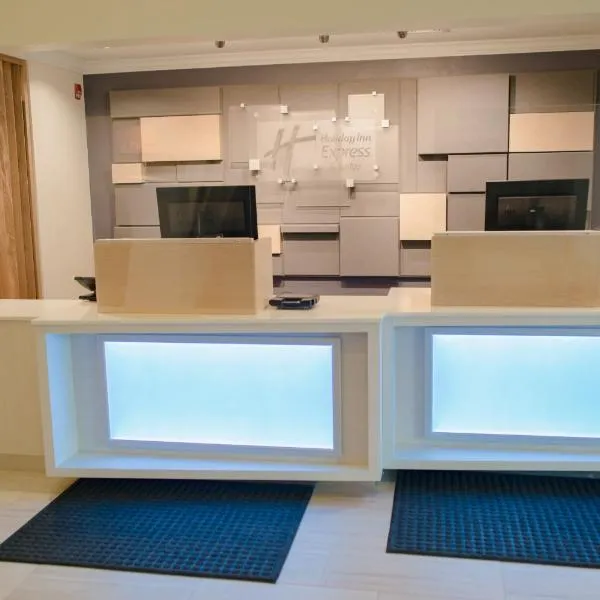 Holiday Inn Express Winona by IHG, hotel v destinaci Winona