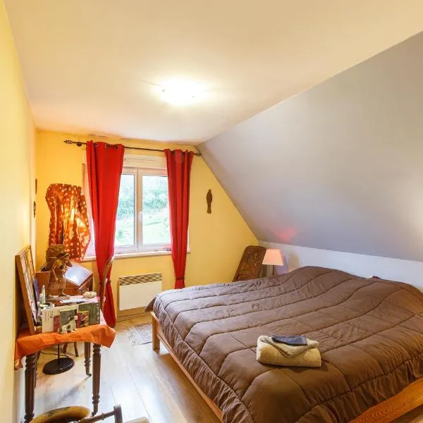 Chambre avec grand lit, hotel di Merkwiller-Pechelbronn