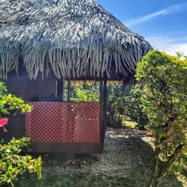 HUAHINE - Bungalow Tiare, hotell i Fare