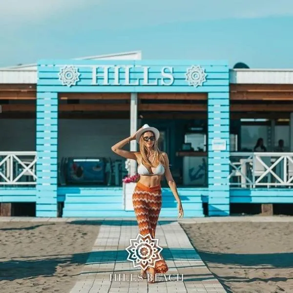 HILLS RESORT Beach, Bungalows and Bar - Velika Plaza Ulcinj, hotel en Ulcinj